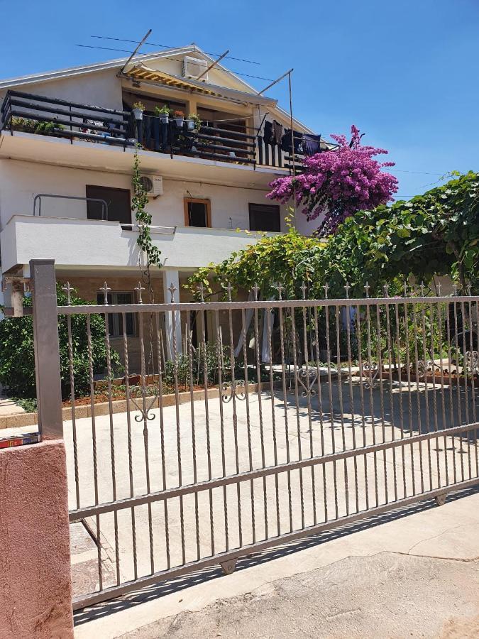 Caramella Apartments 扎达尔 外观 照片